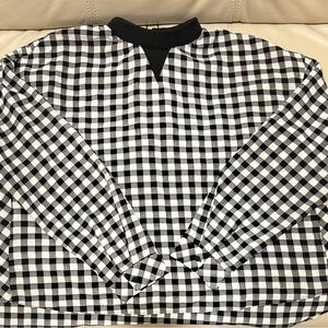 Zara TRF Long Sleeve Hi-Lo Mock Neck Top. Black/white checker/plaid. Size XS